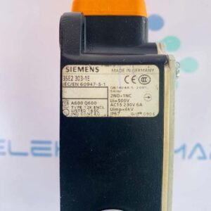 Siemens 3SE2 303-1E | Metal Enclosed Position Switch