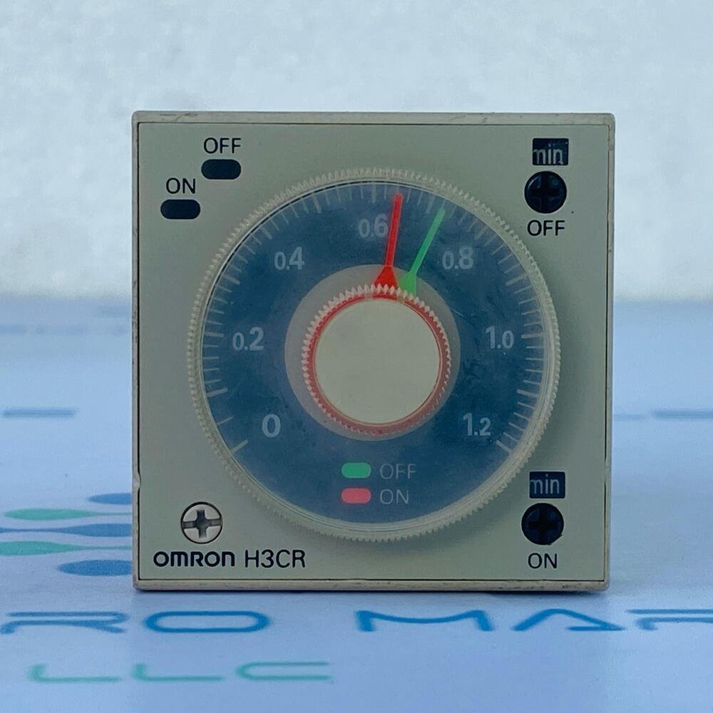 Omron H3CR-F8 | Timer