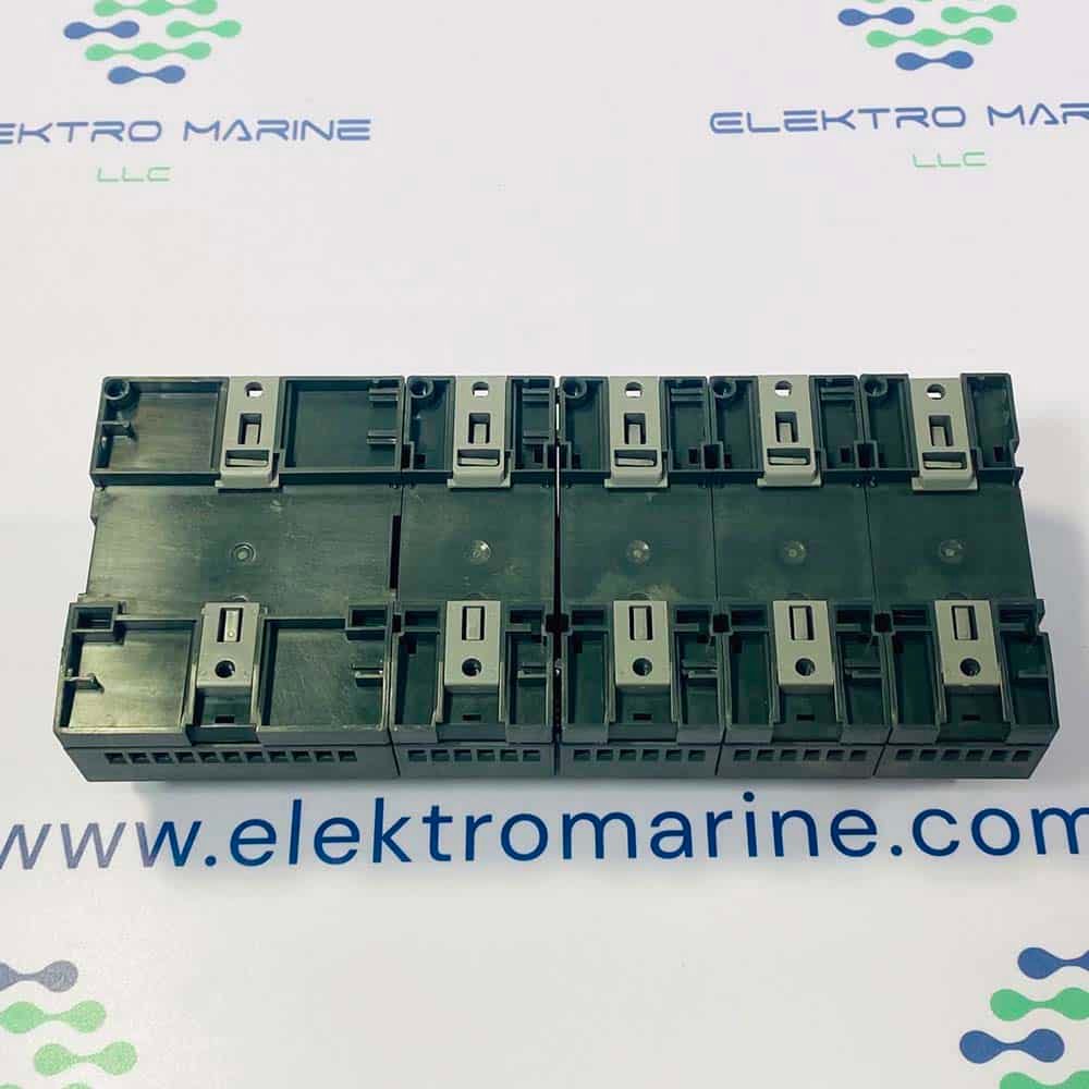LOGO! 230RC (4) Siemens LOGO! 230RC | Programmable Logic Controller Module (S ZVE9NA0589773)